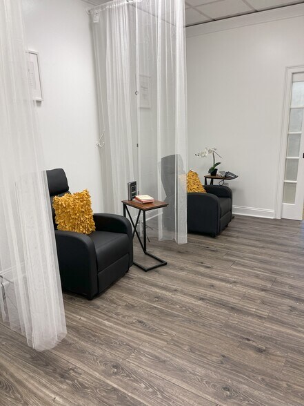 More Photos Of 3040 Highlands Pky, Smyrna Coworking Space
