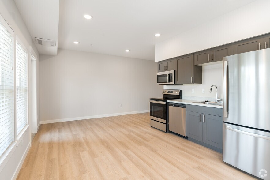 More Photos Of 1620 N River Ridge Blvd, Spokane Apartments For Sale