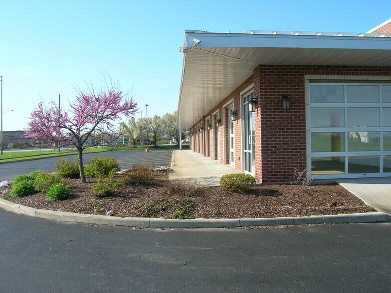 More Photos Of 10350 Calumet Ave, Munster Auto Repair For Sale