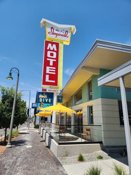 More Photos Of 701 Central Ave NE, Albuquerque Hotel For Lease