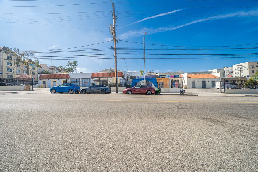 More Photos Of 2400 James M Wood Blvd, Los Angeles Warehouse For Sale