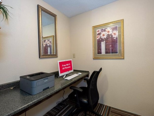 More Photos Of 41 Old Route 146, Clifton Park Hotel For Sale
