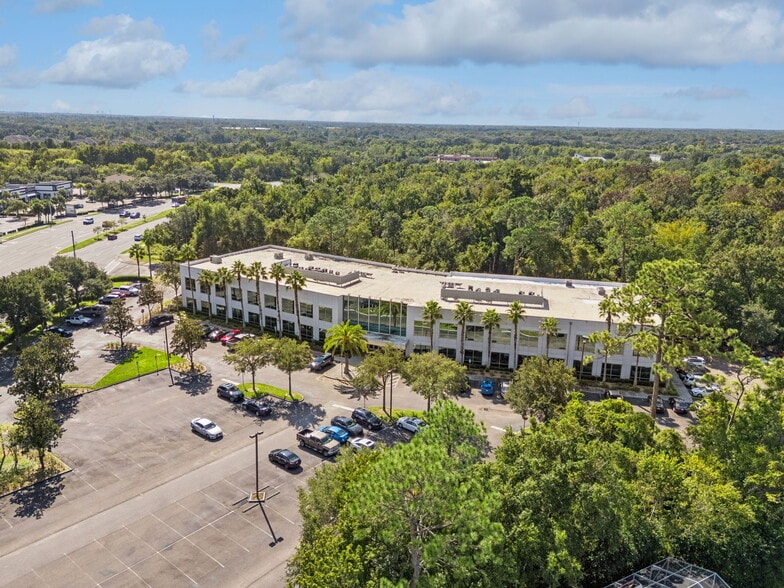 More Photos Of 7560 Red Bug Lake Rd, Oviedo Medical For Sale