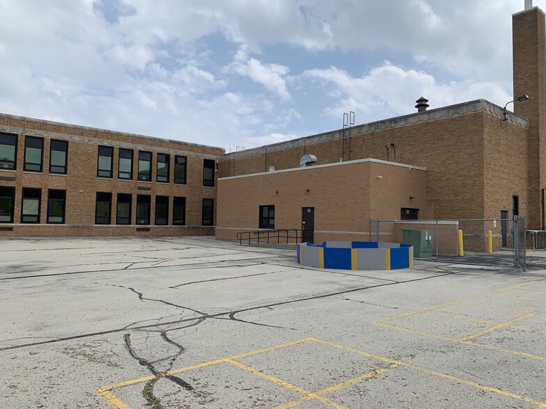 More Photos Of 615 Ethel Ave, Green Bay Schools For Sale