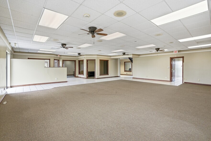 More Photos Of 8080 E 109th Ave, Crown Point Medical For Sale