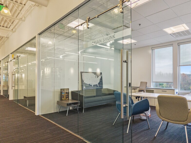 More Photos Of 2179 Edward Curd Ln, Franklin Loft Creative Space For Sale