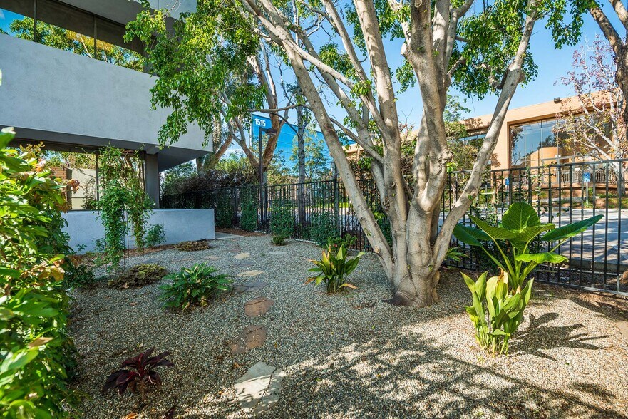 More Photos Of 1301 E Orangewood Ave, Anaheim Office For Sale