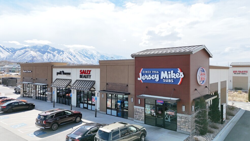 More Photos Of US-6 & Canyon Creek Pky, Spanish Fork Unknown For Lease