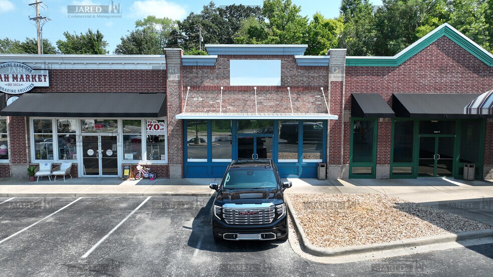 More Photos Of 1615 W Highway 76, Branson Unknown For Lease