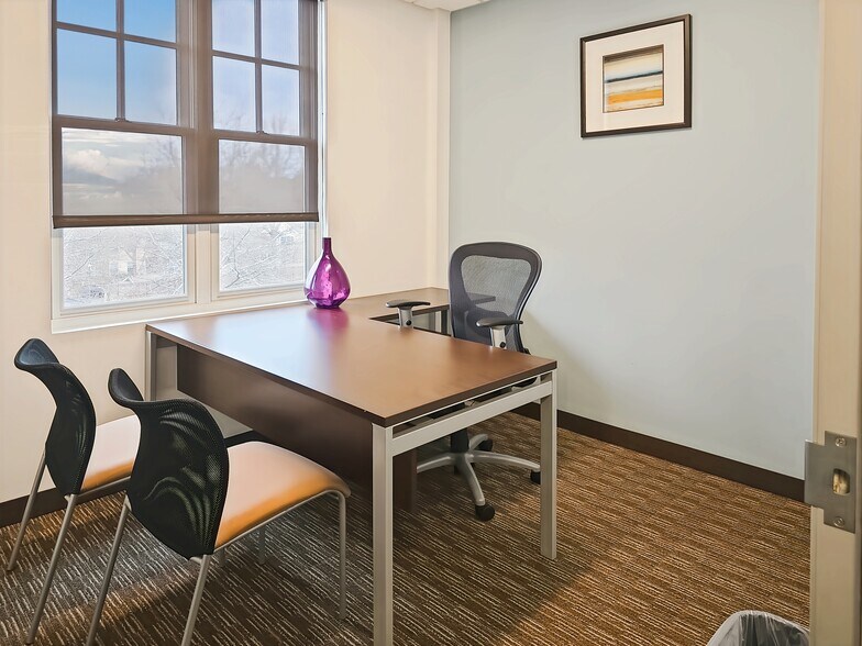 More Photos Of 1775 Parker Rd SE, Conyers Coworking Space