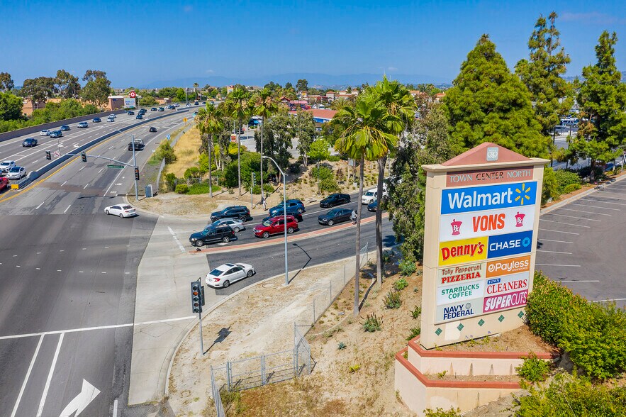 More Photos Of 825-845 College Blvd, Oceanside Unknown For Lease