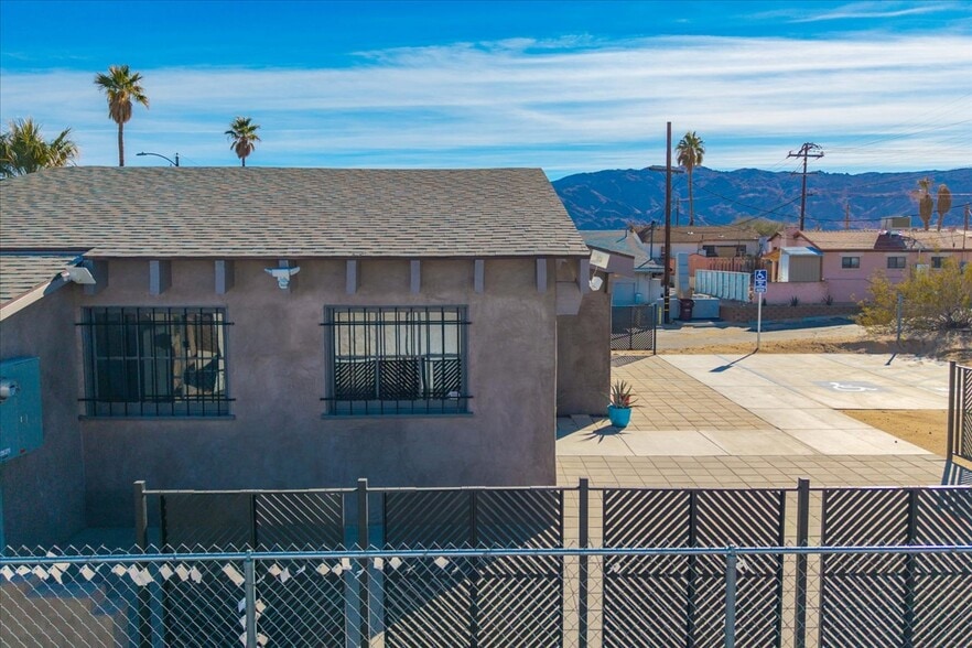 More Photos Of 5770 Adobe Rd, Twentynine Palms Freestanding For Sale