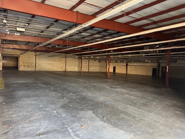 More Photos Of 3720 S Church St, Burlington Warehouse For Lease