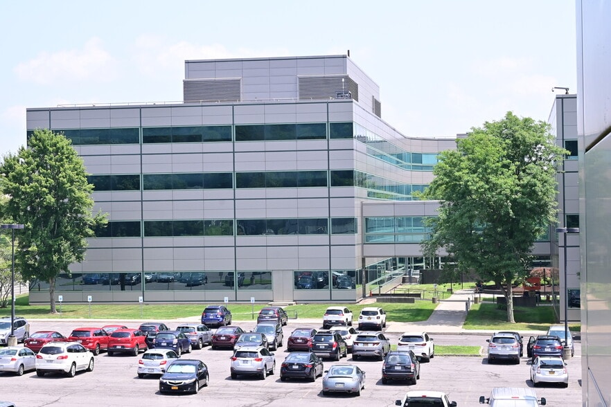 More Photos Of 1701L North St, Endicott Unknown For Lease