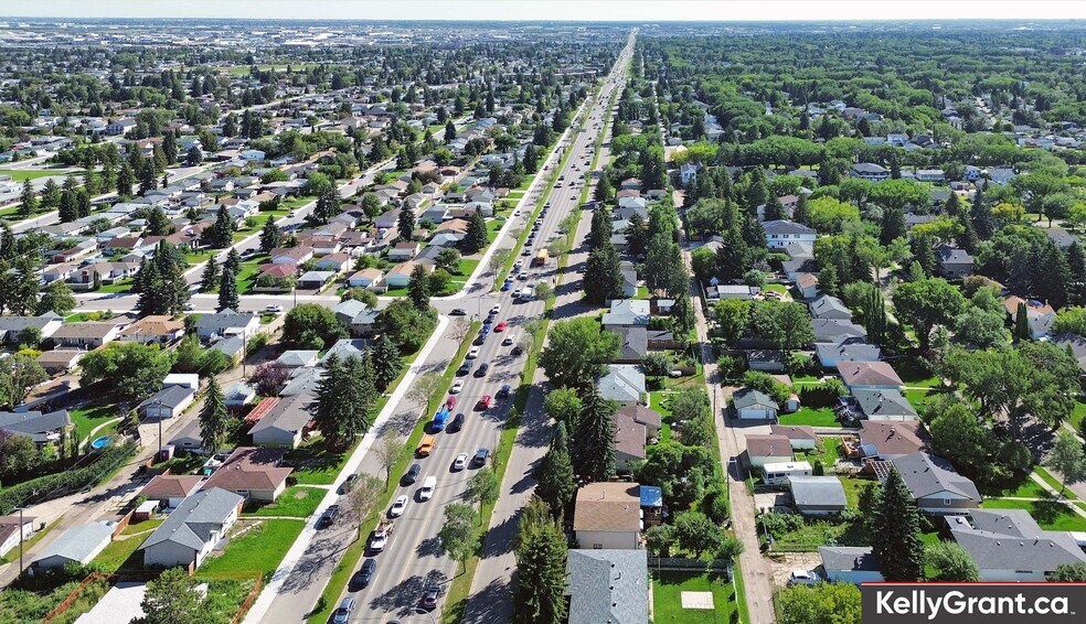 More Photos Of 9657 68A St NW, Edmonton Multifamily For Sale