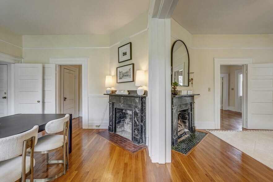 More Photos Of 13126 W James Anderson Hwy, Buckingham Office For Sale