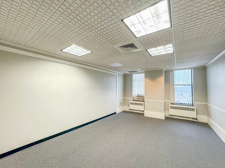 More Photos Of , Steubenville Unknown For Sale