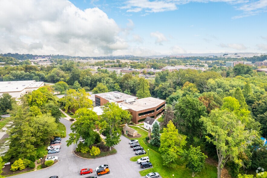 More Photos Of 901 E 8th Ave, King Of Prussia Office For Sale