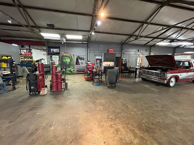 More Photos Of 1164 Zonolite Pl, Atlanta Warehouse For Lease