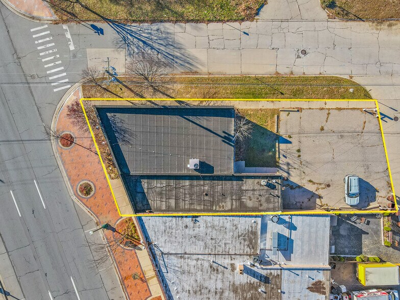 More Photos Of 35640 W Michigan Ave, Wayne Medical For Lease