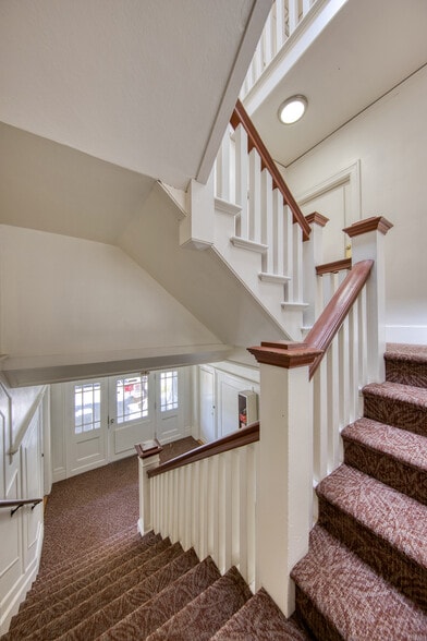 More Photos Of 2411 Durant Ave, Berkeley Apartments For Sale