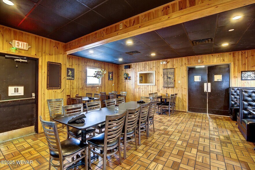 More Photos Of 505 Washington Blvd, Williamsport Restaurant For Sale