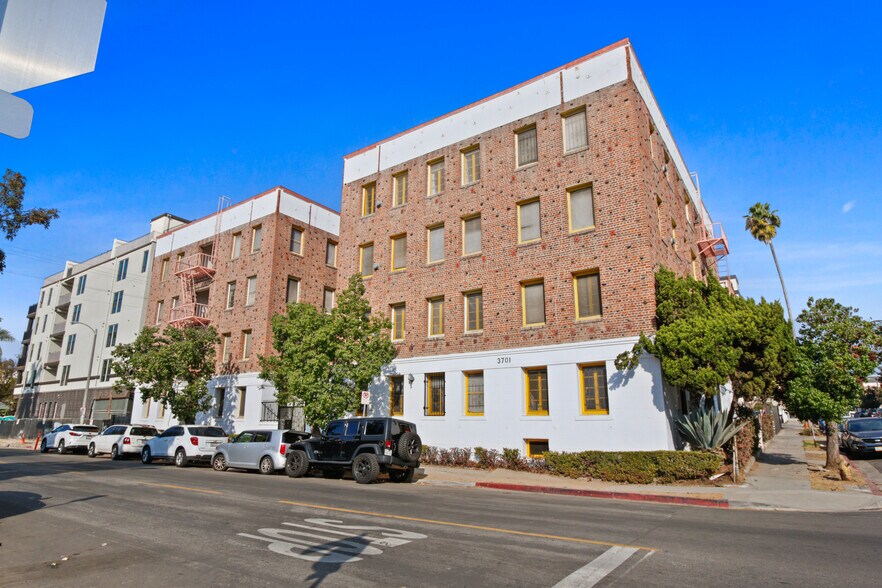 More Photos Of 3701 W 9th St, Los Angeles Apartments For Sale