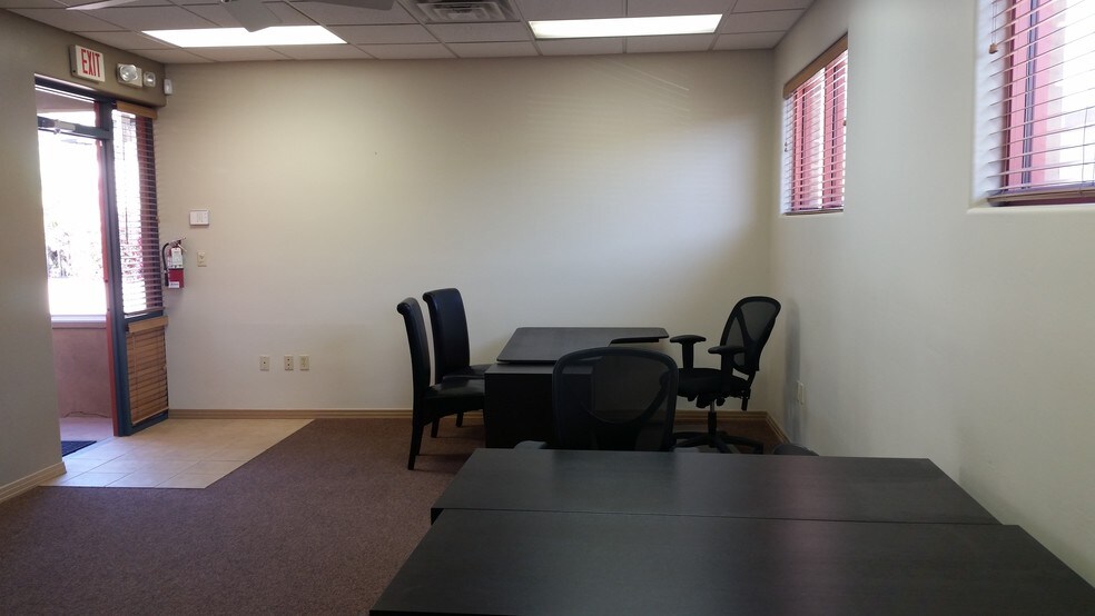 More Photos Of 4325 N 75th St, Scottsdale Office For Lease