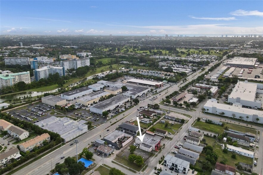 More Photos Of 4167 SW 18th St, West Park Industrial For Sale