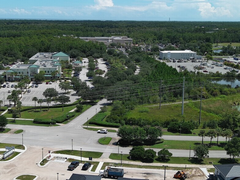 More Photos Of 90 Exchange Loop, Palm Coast Freestanding For Lease