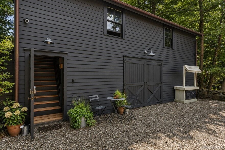 More Photos Of 259 Westchester Ave, Pound Ridge Storefront For Sale