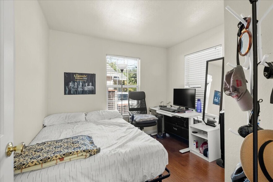 More Photos Of 2115 University Ave, Mountain View Multifamily For Sale