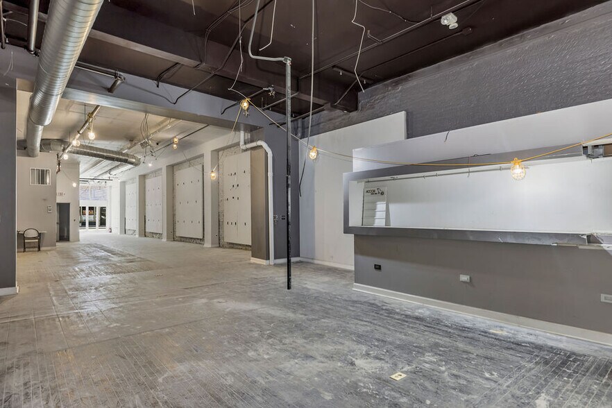 More Photos Of 312 W 4th St, Cincinnati Storefront Retail Residential For Lease