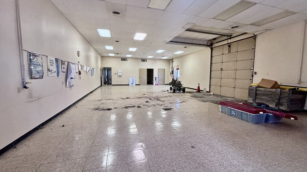 More Photos Of 1814 E 4th St, Lima Warehouse For Sale