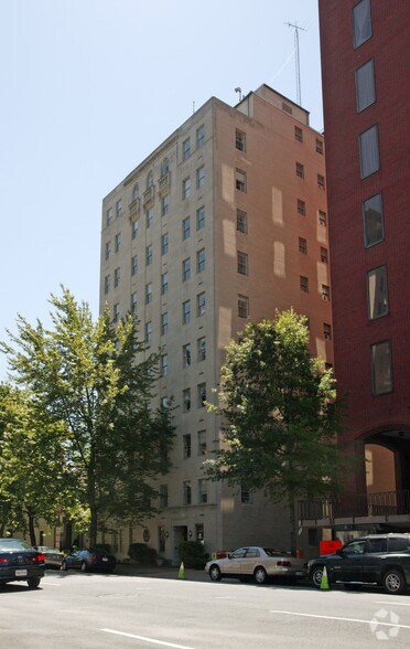 More Photos Of 1616 H St NW, Washington Office For Lease