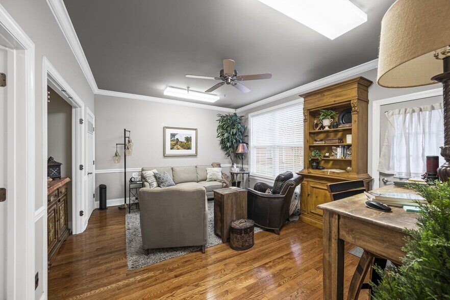 More Photos Of 321 Billingsly Ct, Franklin Loft Creative Space For Lease