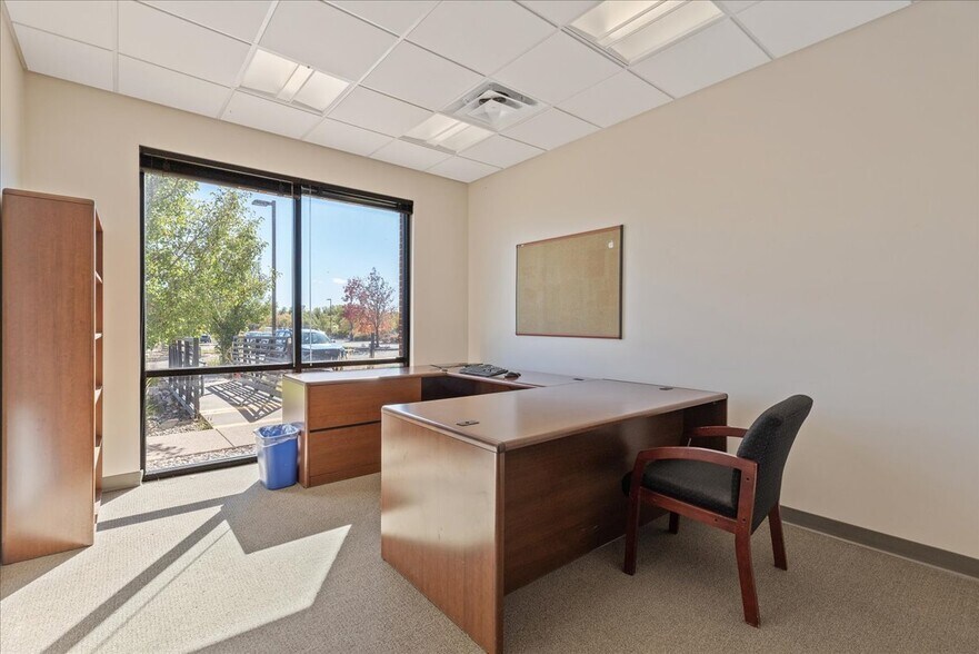 More Photos Of 300 Morrie Ave, Cheyenne Office For Sale