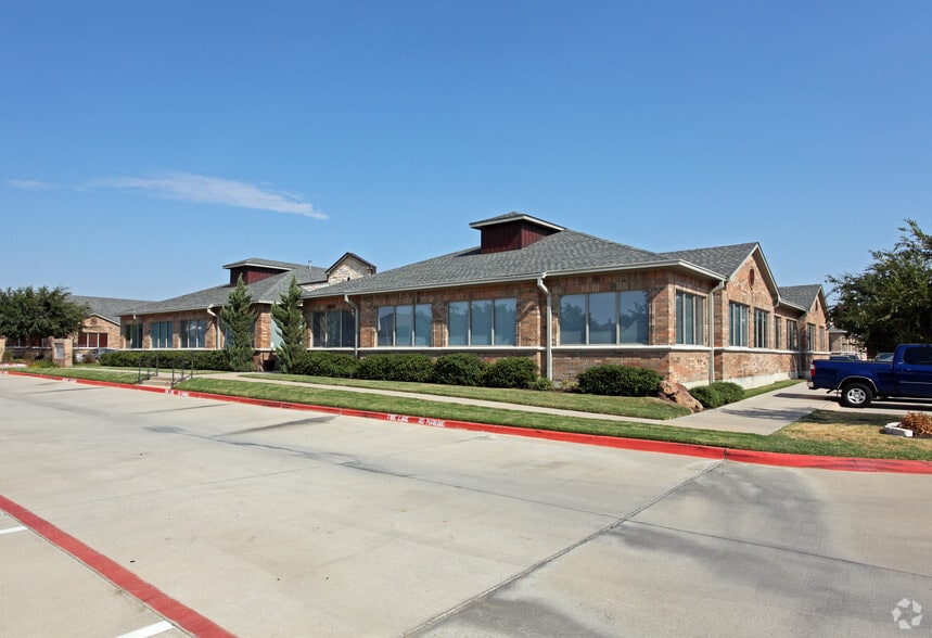 More Photos Of 4601 Old Shepard Pl, Plano Medical For Sale