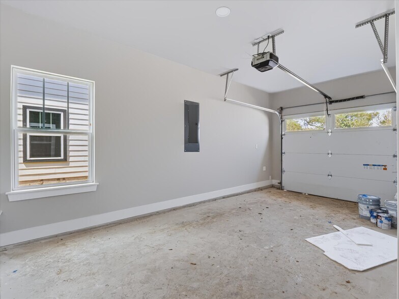 More Photos Of 1306 Country Rd, Whitesboro Apartments For Sale