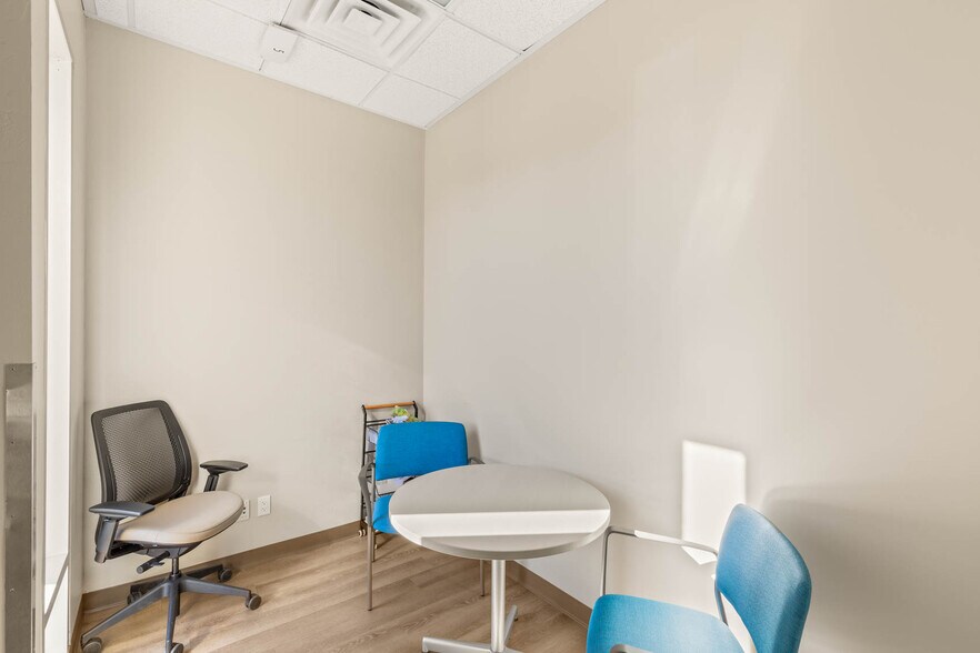 More Photos Of 2601 N Tenaya Way, Las Vegas Office For Sale