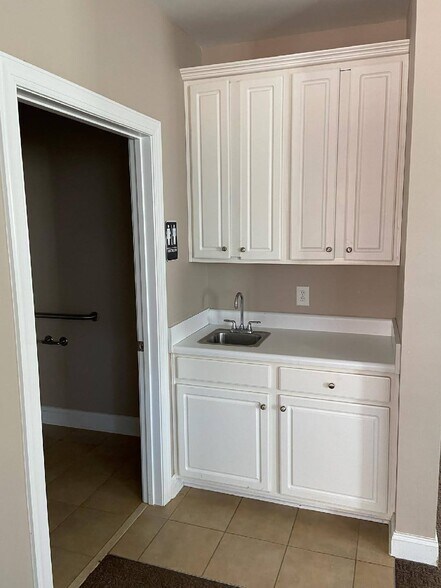 More Photos Of 3440 Blue Springs Rd, Kennesaw Office Residential For Sale