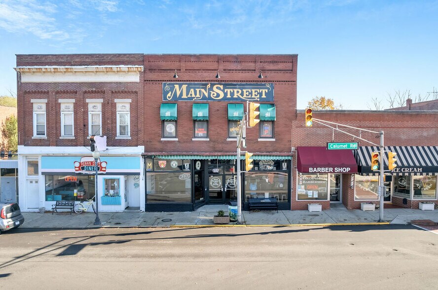 More Photos Of 119 S Calumet Ave, Chesterton Storefront Retail Residential For Lease