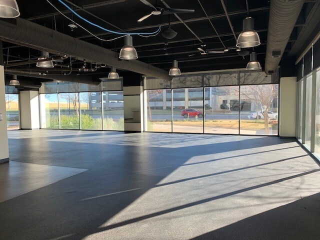 More Photos Of 3661 N Plano Rd, Richardson Medical For Lease