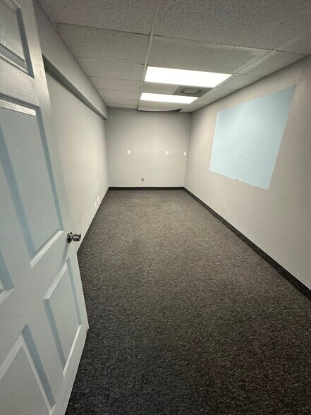 More Photos Of 3161 W Mcnab Rd, Pompano Beach Warehouse For Lease