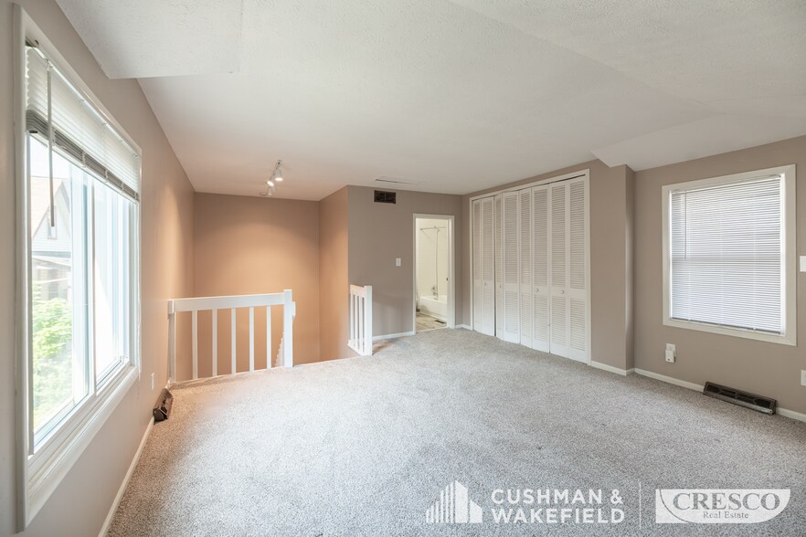 More Photos Of 1020 Kenilworth Ave, Cleveland Apartments For Sale