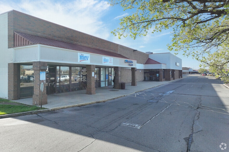 More Photos Of 1720-1770 S Erie Blvd, Hamilton General Retail For Lease