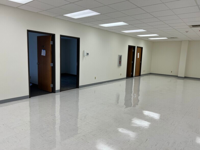 More Photos Of 415 N Roosevelt St, Kennewick Office For Lease