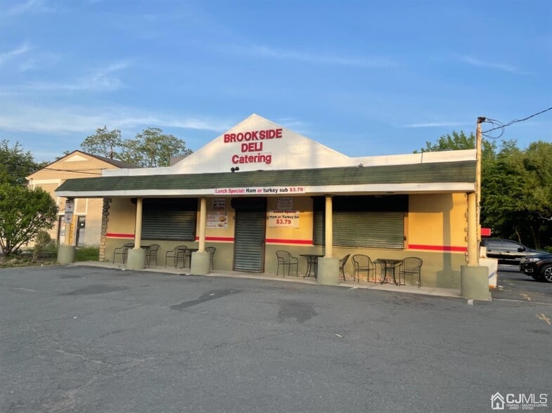 More Photos Of 610 Jersey Ave, New Brunswick Freestanding For Lease