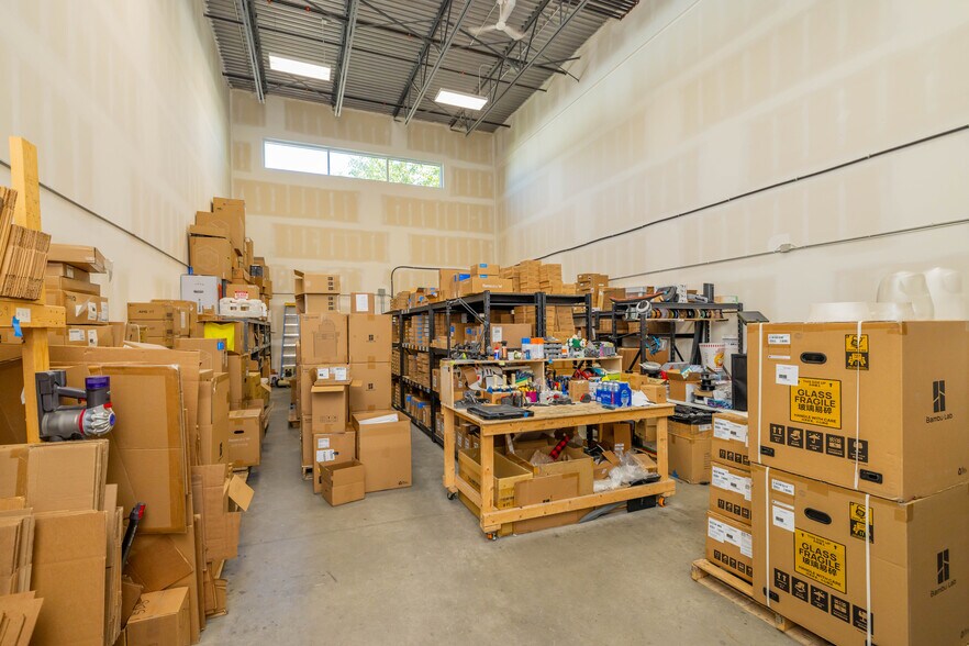 More Photos Of 8811 Laurel St, Vancouver Warehouse For Lease
