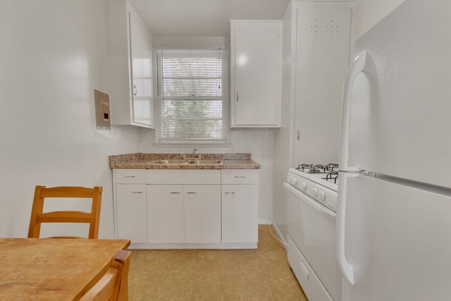 More Photos Of , Alhambra Multifamily For Sale